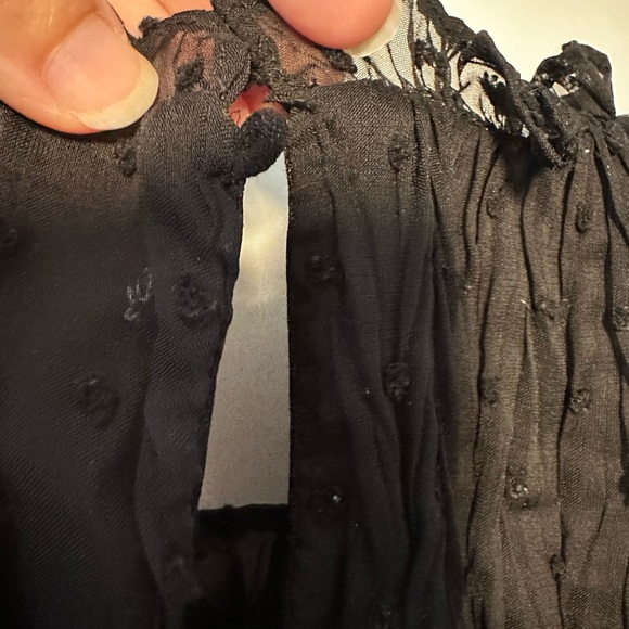 She + Sky Black Textured Blouse - Picture 3 of 3